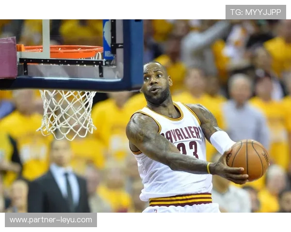 NBA赛季最新动态：巨星交易风云不断 伤病影响力深远 球队备战态势逐渐明朗